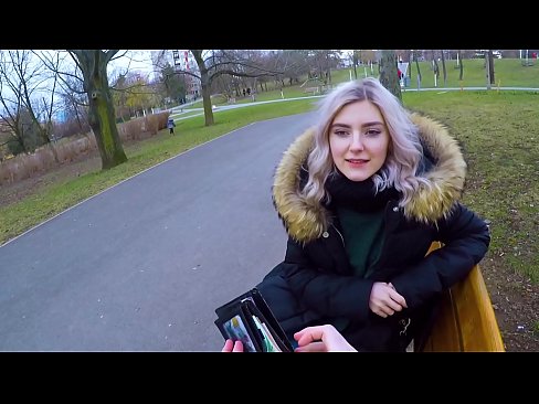 ❤️ Pul uchun notanish odamning issiq sutini yutadi - parkda Eva Elfi tomonidan blowjob Anal porno uz.pornogroupp.ru ❤